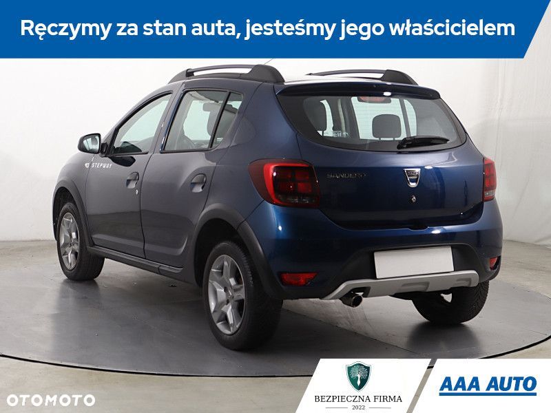Dacia Sandero - 6