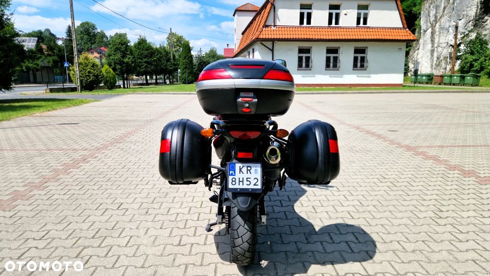 Suzuki V-STROM - 7