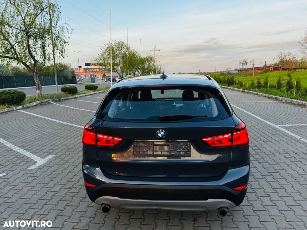 BMW X1 sDrive20i Aut. xLine - 4