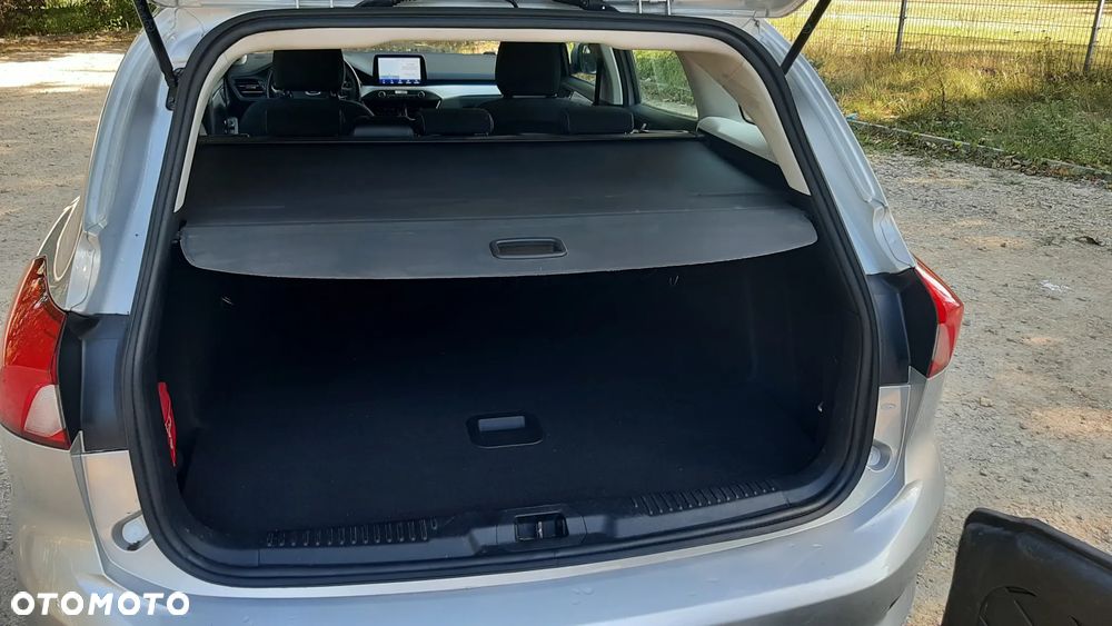 Ford Focus - 34