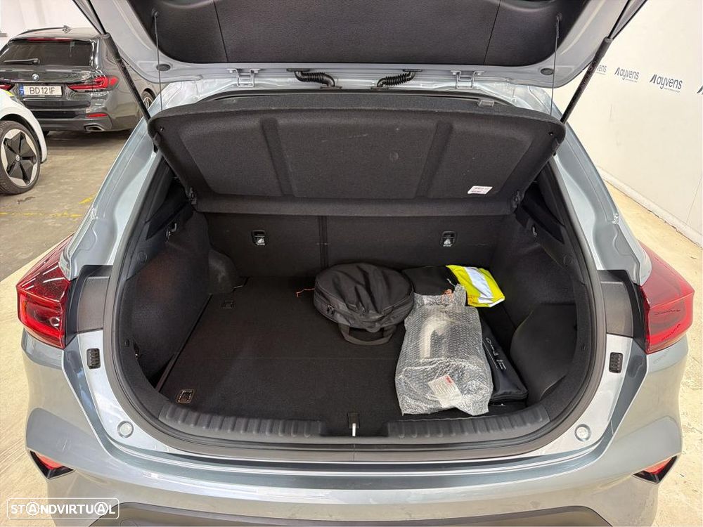 Kia XCeed 1.6 GDi PHEV Drive - 11