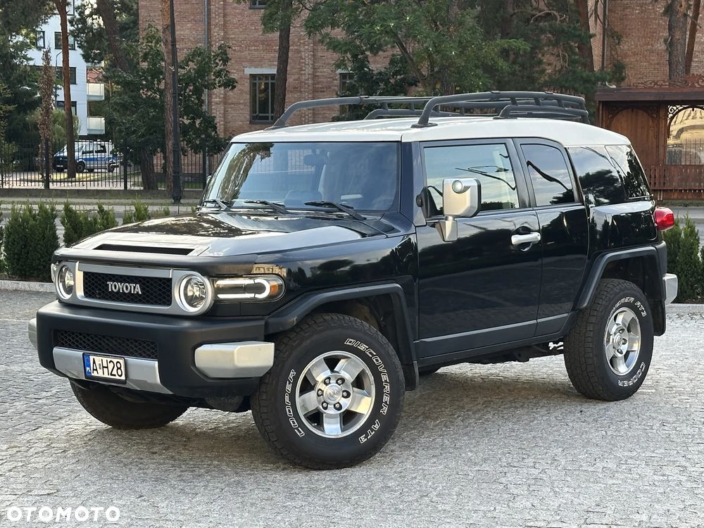 Toyota FJ Cruiser 4.0 4x4 - 5