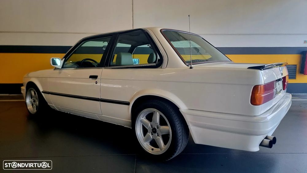 BMW 3.0 CSi - 13