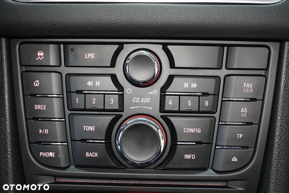 Opel Meriva 1.4 Style - 32