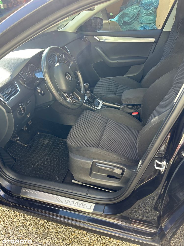 Skoda Octavia 2.0 TDI Ambition - 2