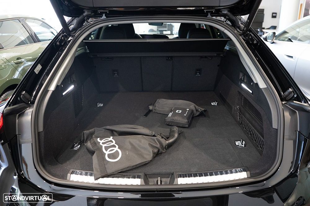 Audi A6 Avant e-hybrid SE Business Plus - 24
