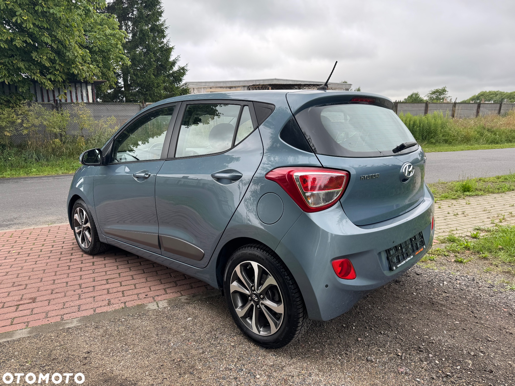 Hyundai i10 1.0 Premium - 4