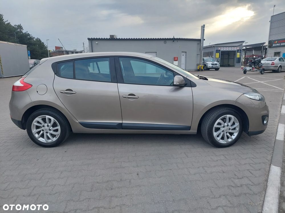 Renault Megane 1.6 16V 110 Paris - 6