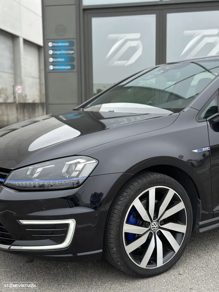 VW Golf - 5