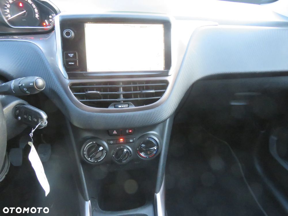 Peugeot 2008 e-HDi FAP 92 STOP & START Active - 4