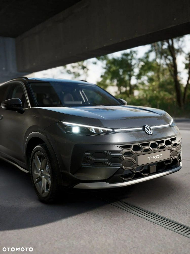 Volkswagen T-Roc - 12