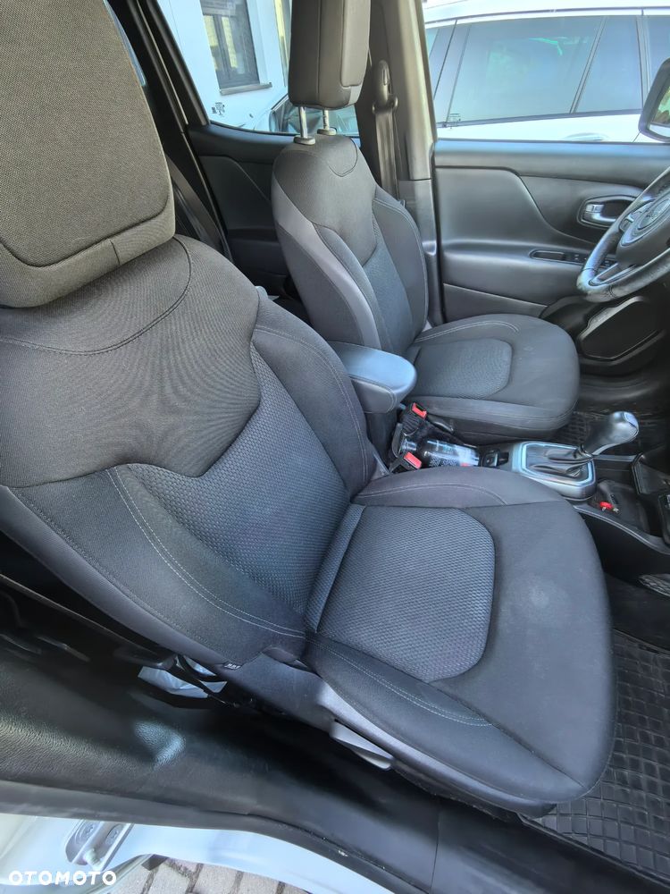 Jeep Renegade - 8
