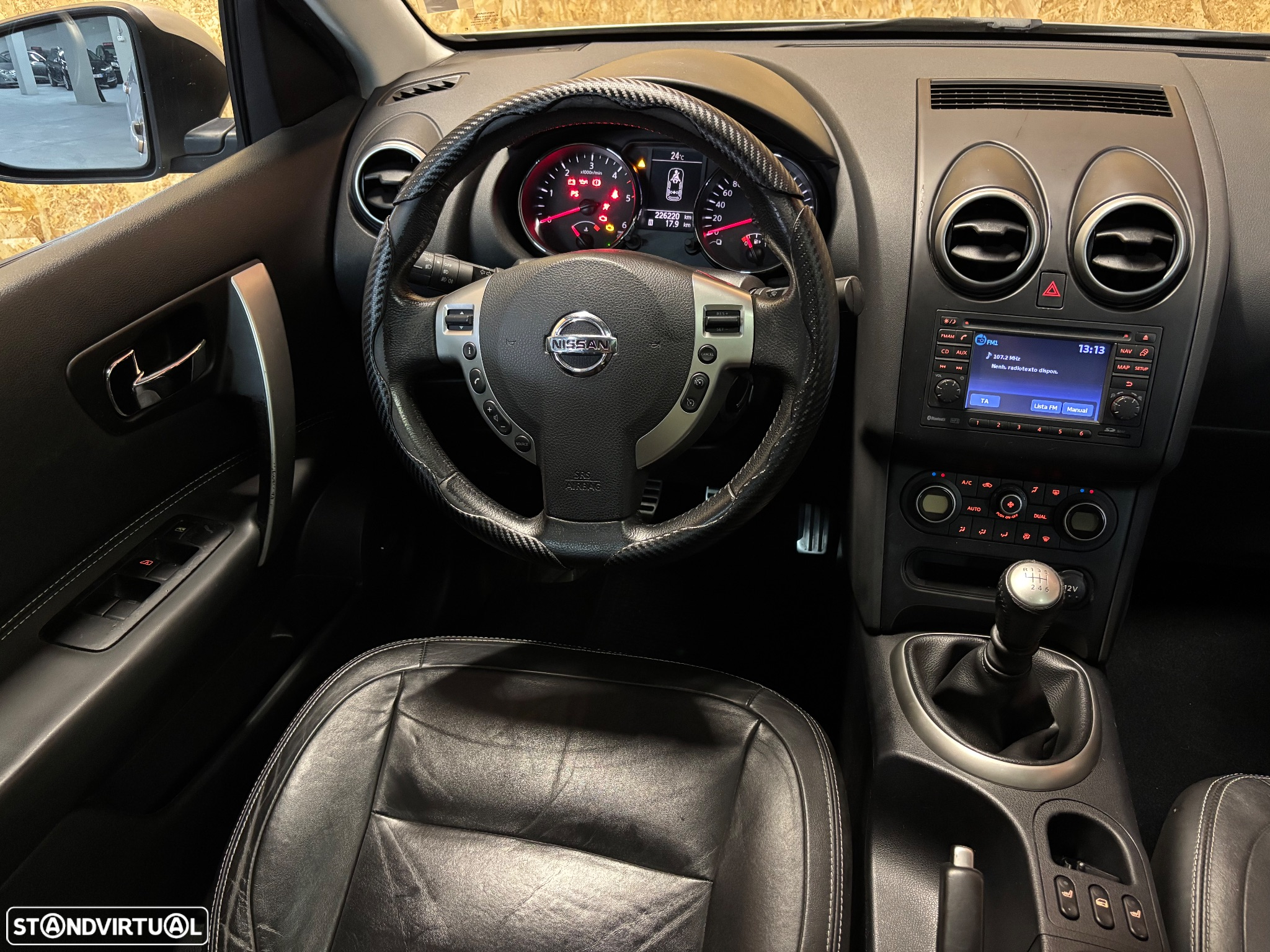 Nissan Qashqai +2 1.5 dCi Tekna Pele Preto +Navi - 16
