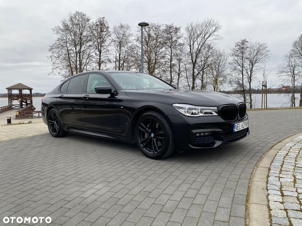 BMW Seria 7 730d xDrive - 27