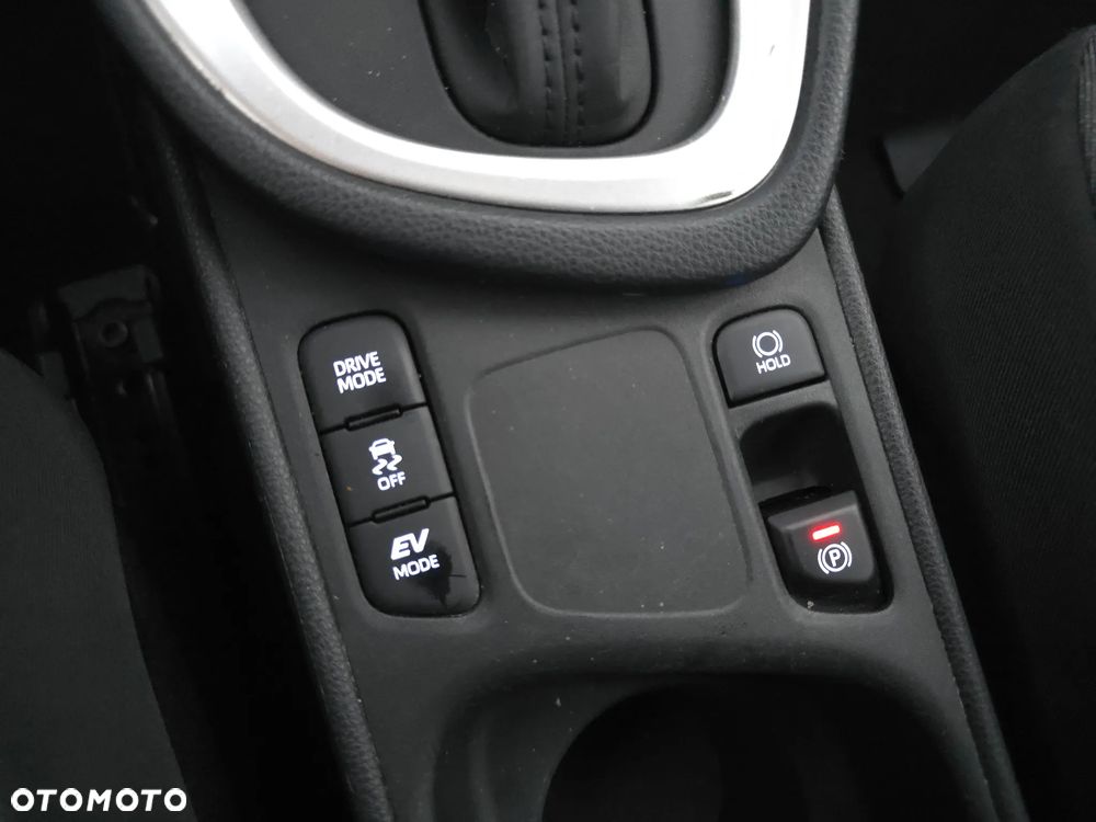 Toyota Yaris Hybrid 1.5 Comfort - 28