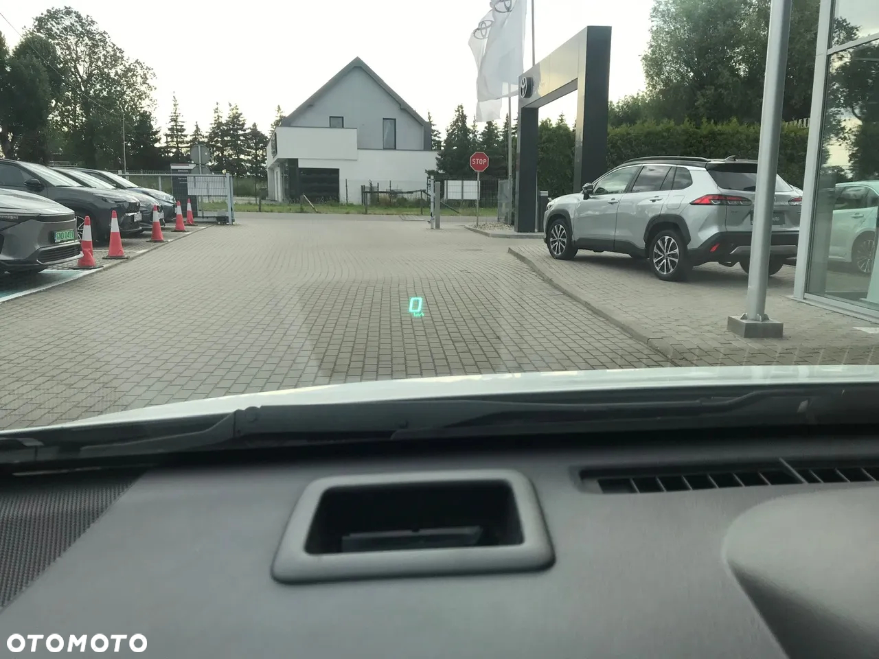 Toyota Prius+ 1.8 HSD Premium - 28