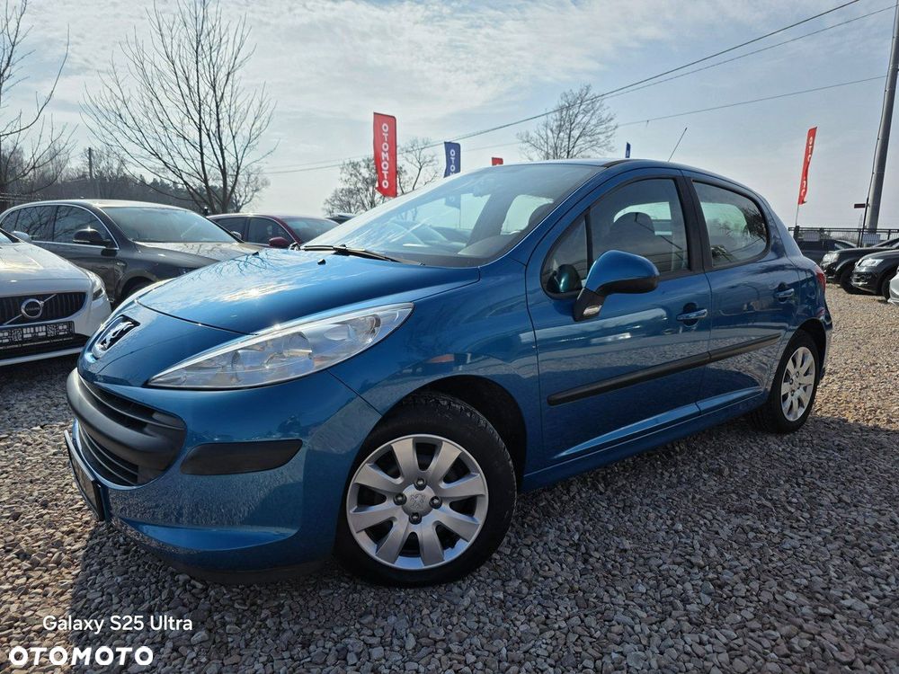 Peugeot 207 1.4 - 19