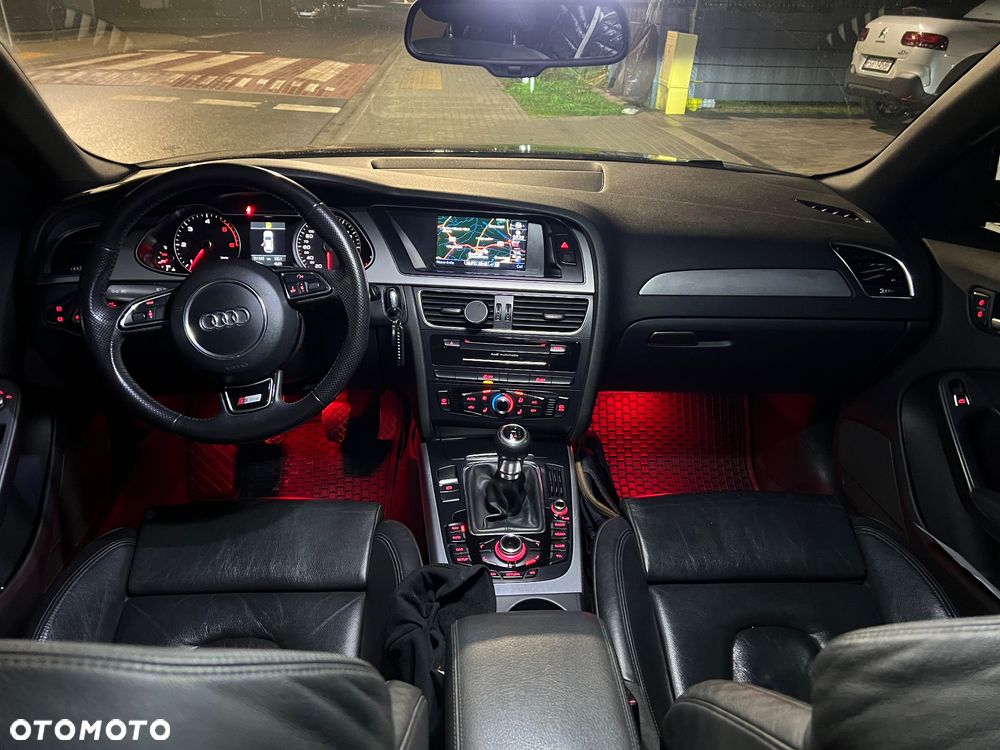 Audi A4 Avant 2.0 TDI e DPF S line Sportpaket - 10