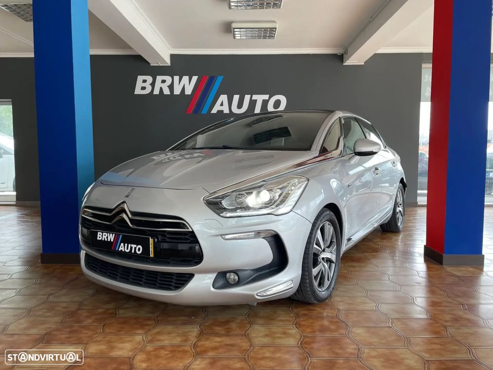 DS DS5 - 1