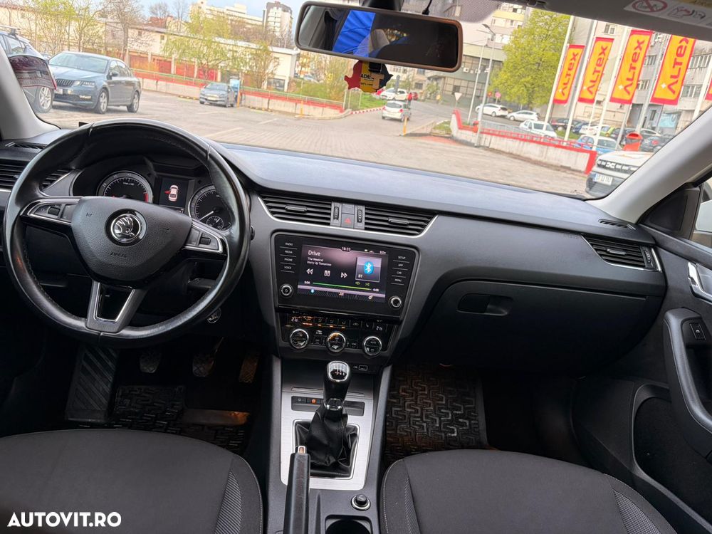 Skoda Octavia 1.5 TSI Ambition - 8