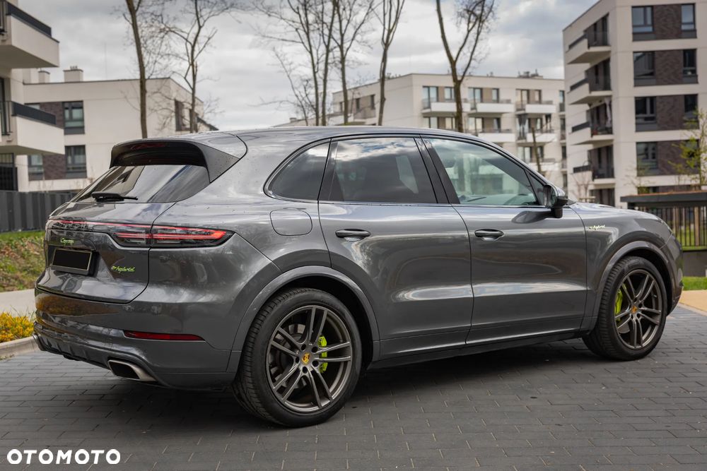 Porsche Cayenne E-Hybrid Tiptronic S Platinum Edition - 9