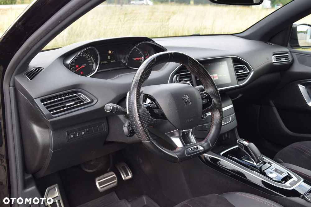 Peugeot 308 PureTech 225 EAT8 Stop & Start GT - 17