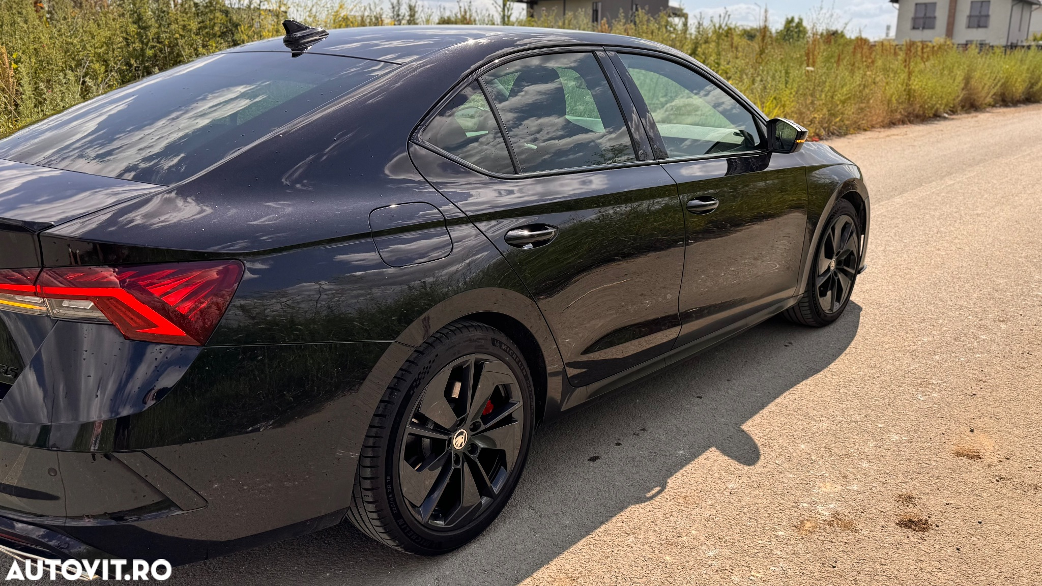 Skoda Octavia 2.0 TSI DSG RS - 29