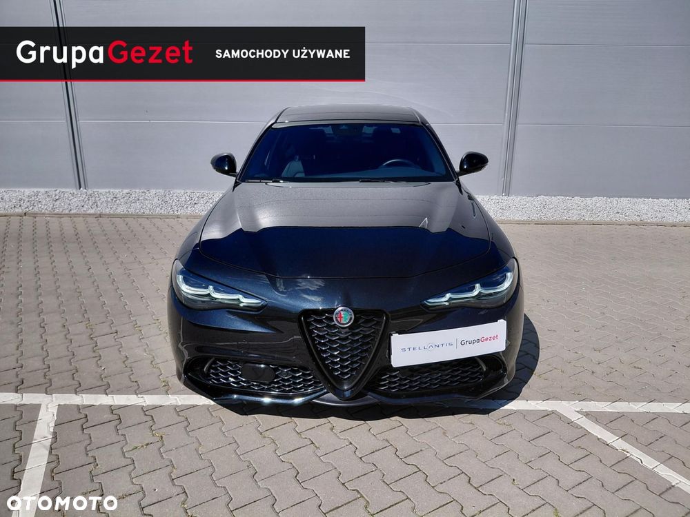 Alfa Romeo Giulia - 2