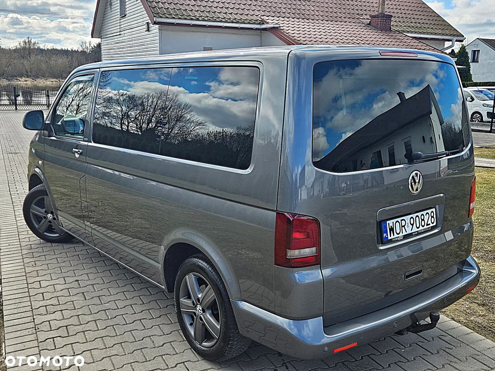 Volkswagen Multivan - 18