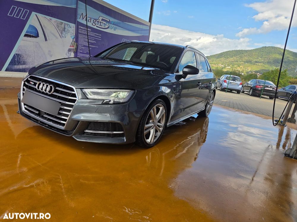 Audi A3 Sportback - 1