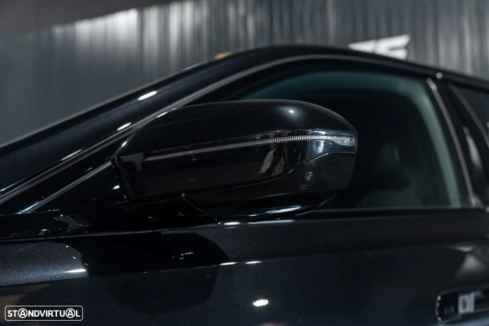 BMW 750 e xDrive - 33