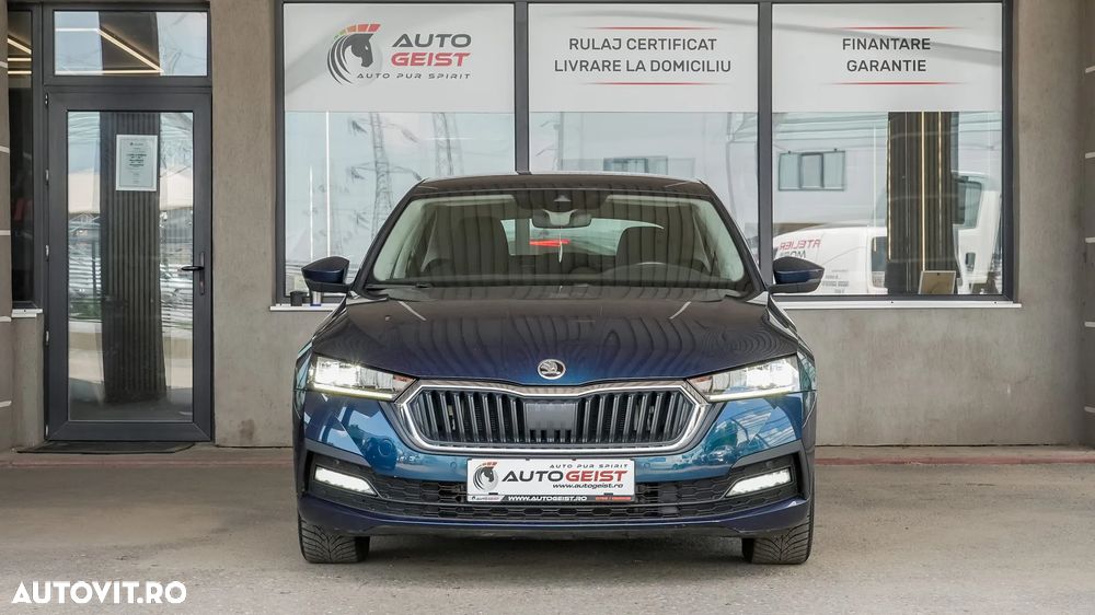 Skoda Octavia 2.0 TDI DSG Ambition - 10