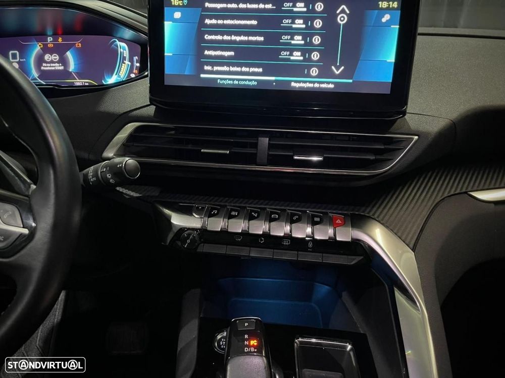 Peugeot 3008 1.6 Hybrid Allure Pack e-EAT8 - 19