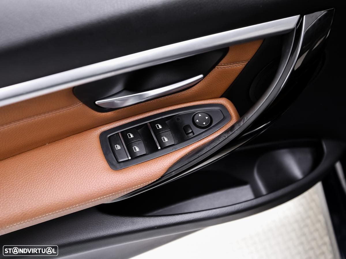 BMW 320 d Line Luxury Auto - 14