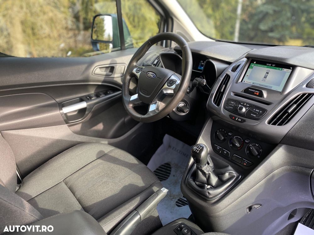 Ford Tourneo Connect Grand 1.5TDCi Start/Stop Titanium - 3