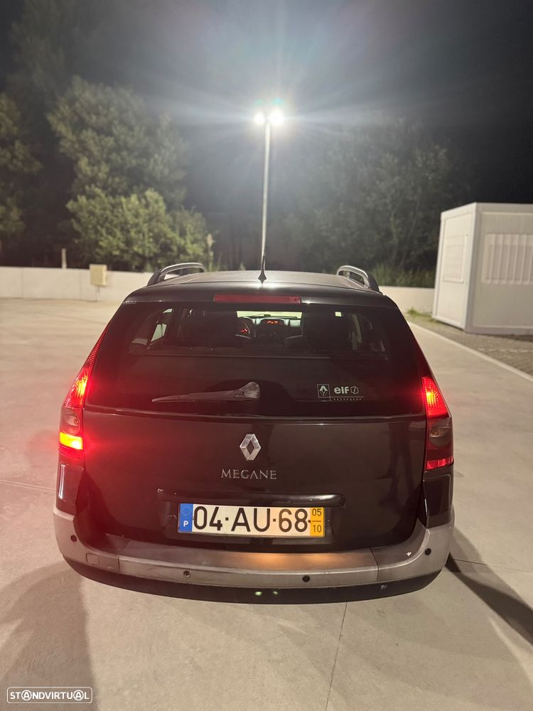 Renault Mégane 1.5 dCi Dynamique Luxe - 2