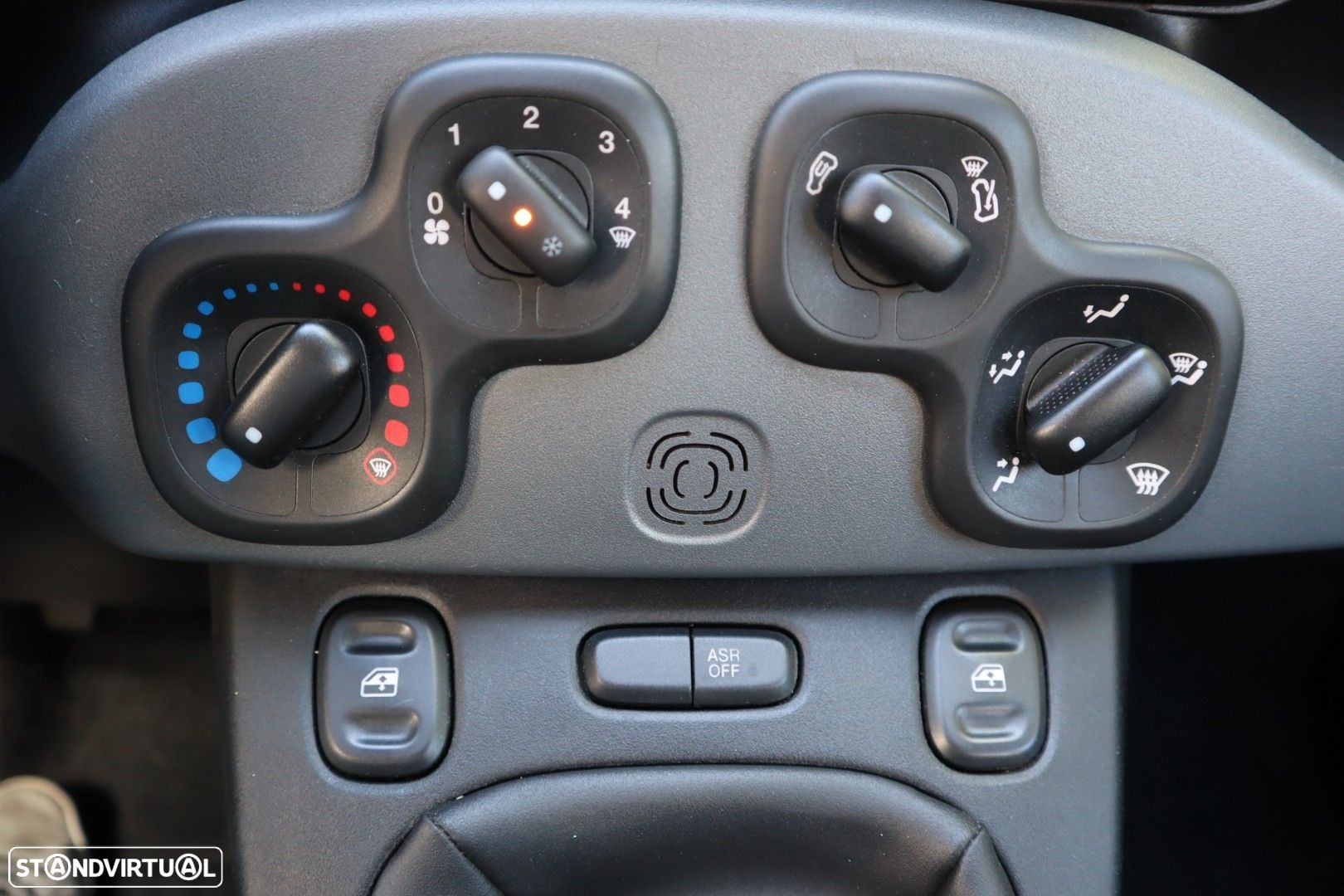 Fiat Panda 1.0 Hybrid City Life - 24