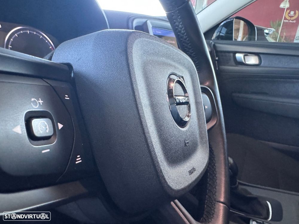 Volvo XC 40 1.5 T2 Core - 11