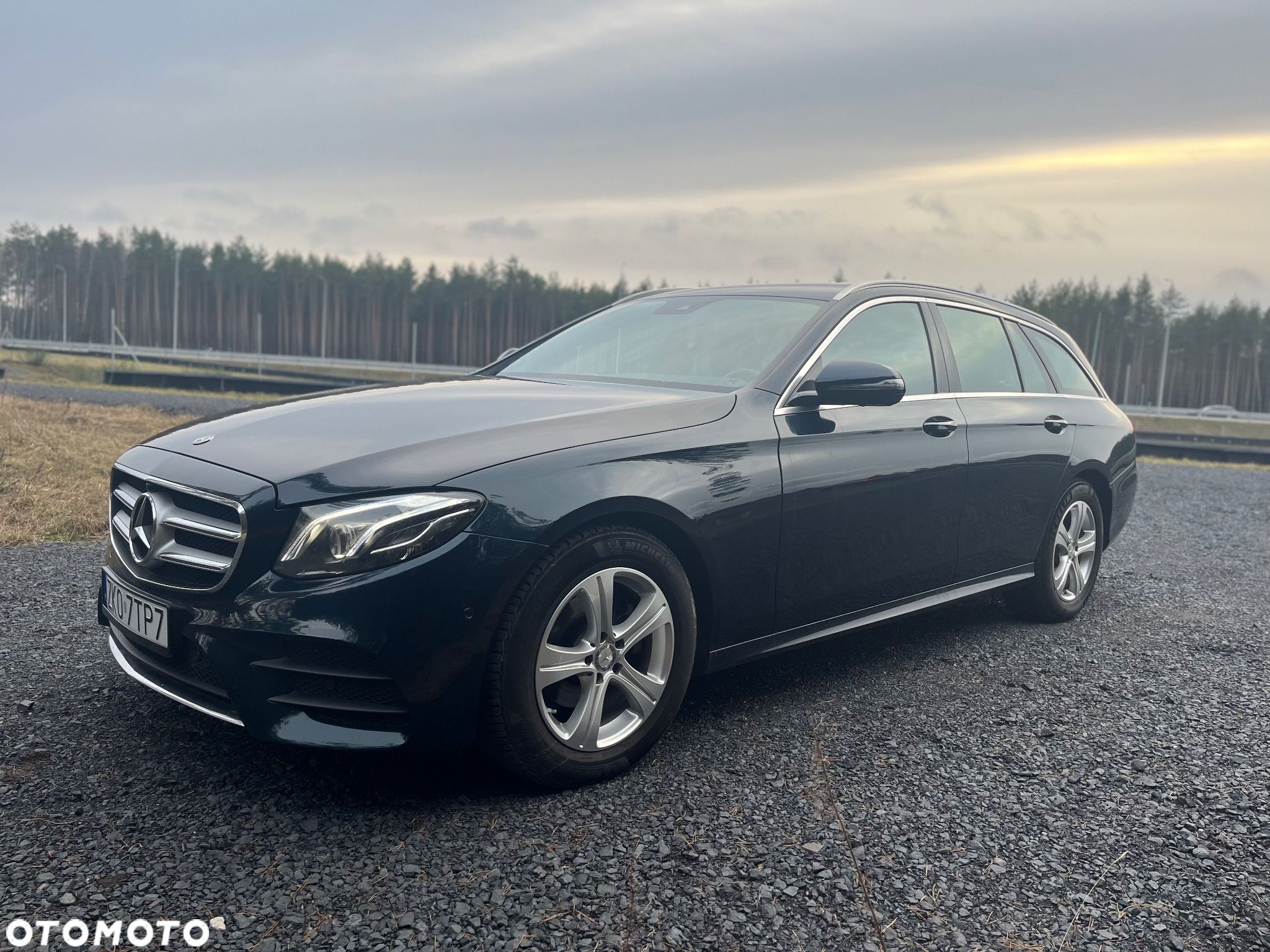 Mercedes-Benz Klasa E 200 9G-TRONIC - 1