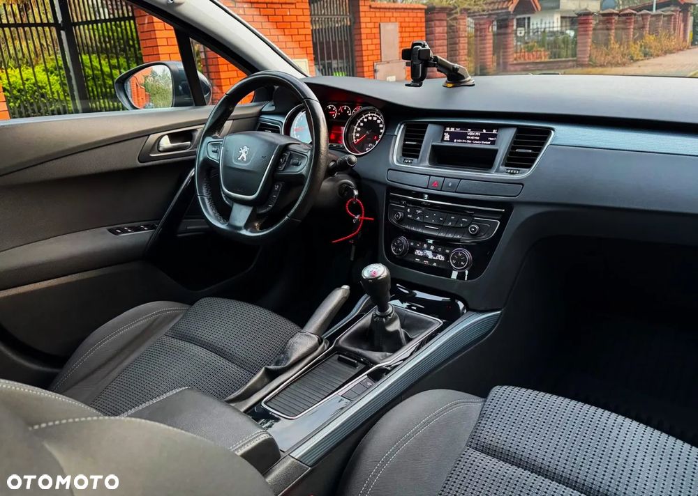 Peugeot 508 1.6 T Allure - 37