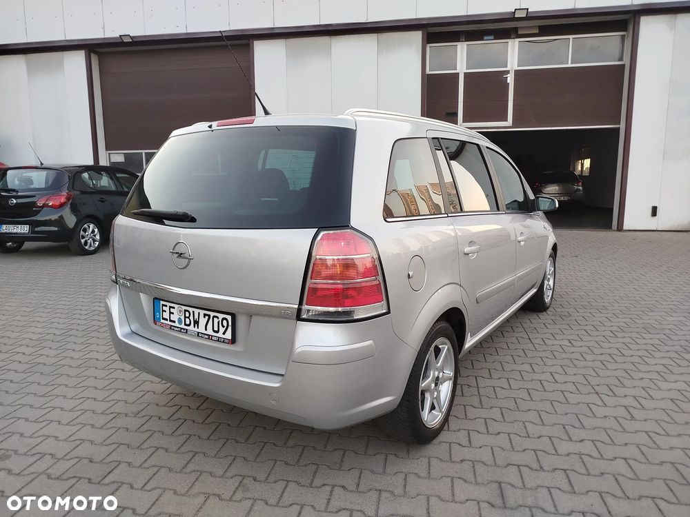 Opel Zafira 1.8 Active - 4