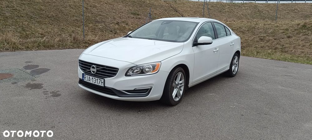 Volvo S60 2.5 T5 AWD - 1
