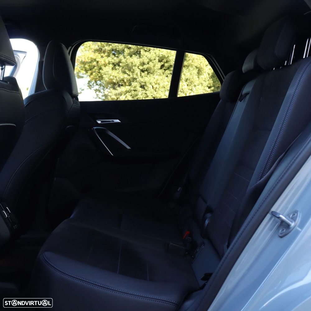 BMW iX2 eDrive20 Pack Desportivo M - 31