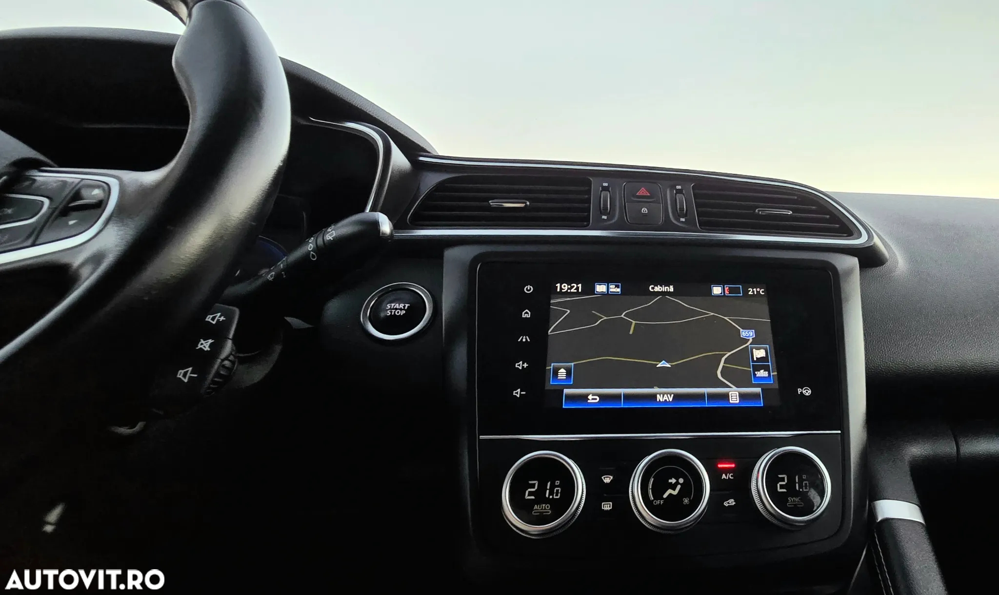 Renault Kadjar TCe 140 GPF BOSE EDITION - 8