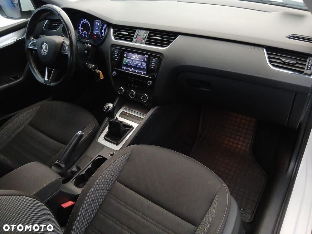 Skoda Octavia 1.6 TDI SCR Ambition - 18