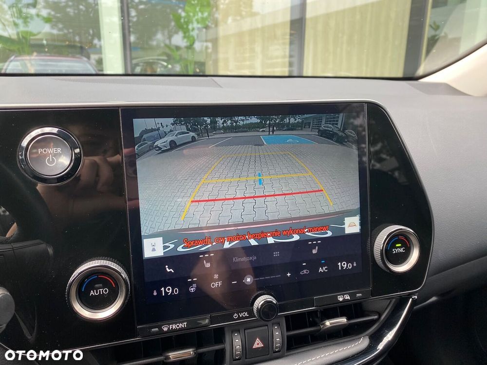 Lexus NX 350h Prestige 2WD - 18