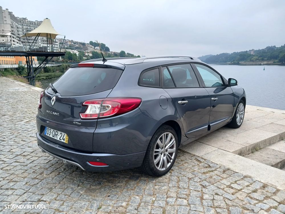 Renault Mégane Sport Tourer 1.5 dCi GT Line J18 - 32