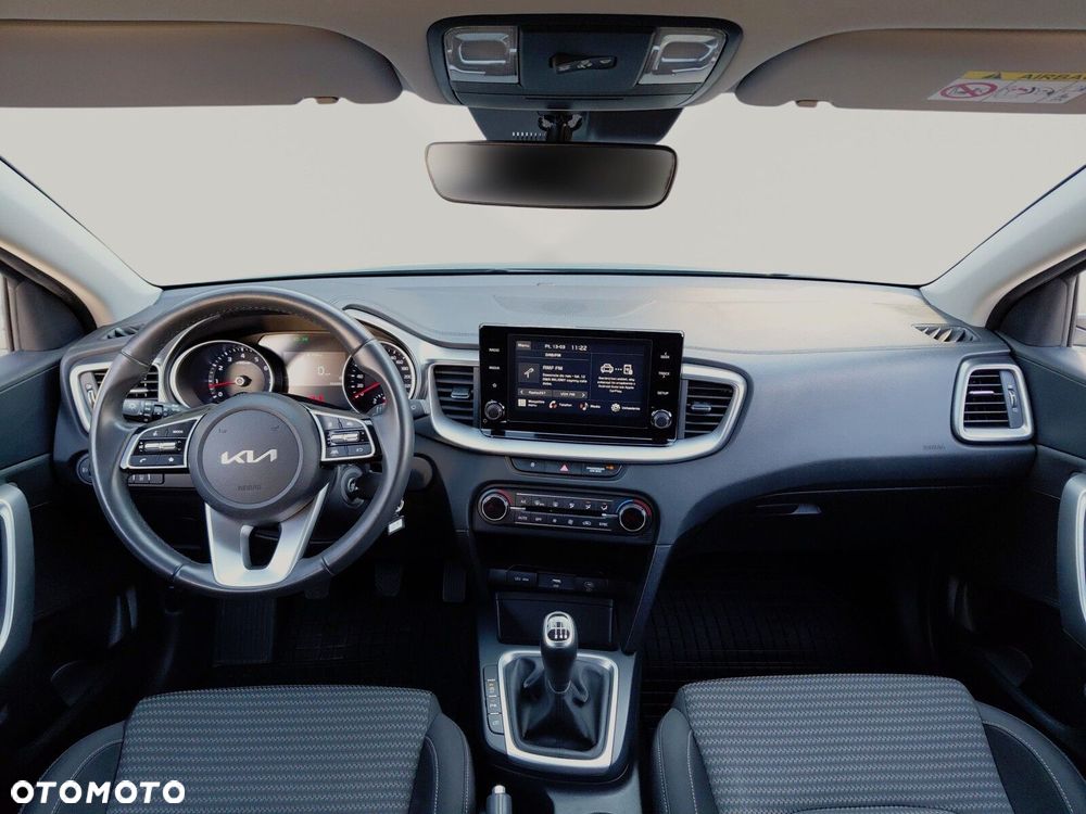 Kia Ceed 1.5 T-GDI M - 19