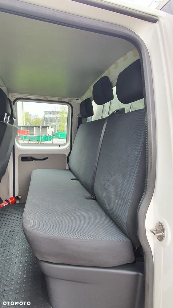 Volkswagen Transporter T6 - 2