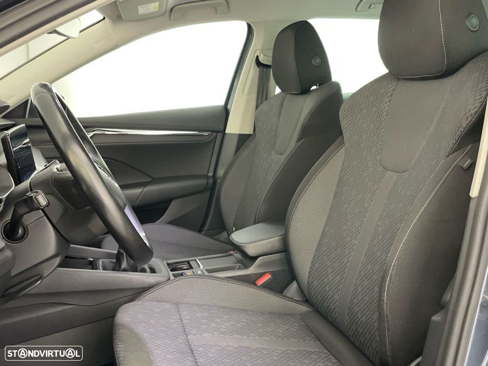 Skoda Octavia 2.0 TDI Style — fotografia 17